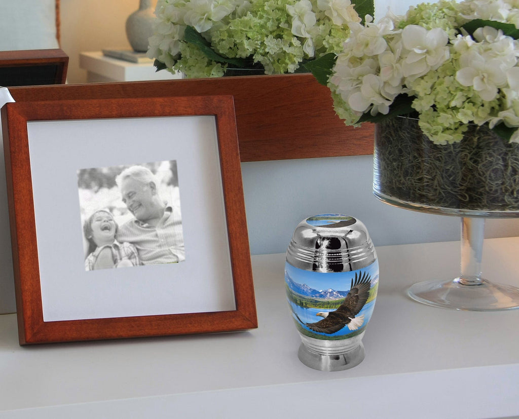 Majestic Bald Eagle Extra Large Urn or Companion Urn – Extra Large Urns for Human Ashes | XL Urn & XXL Urn